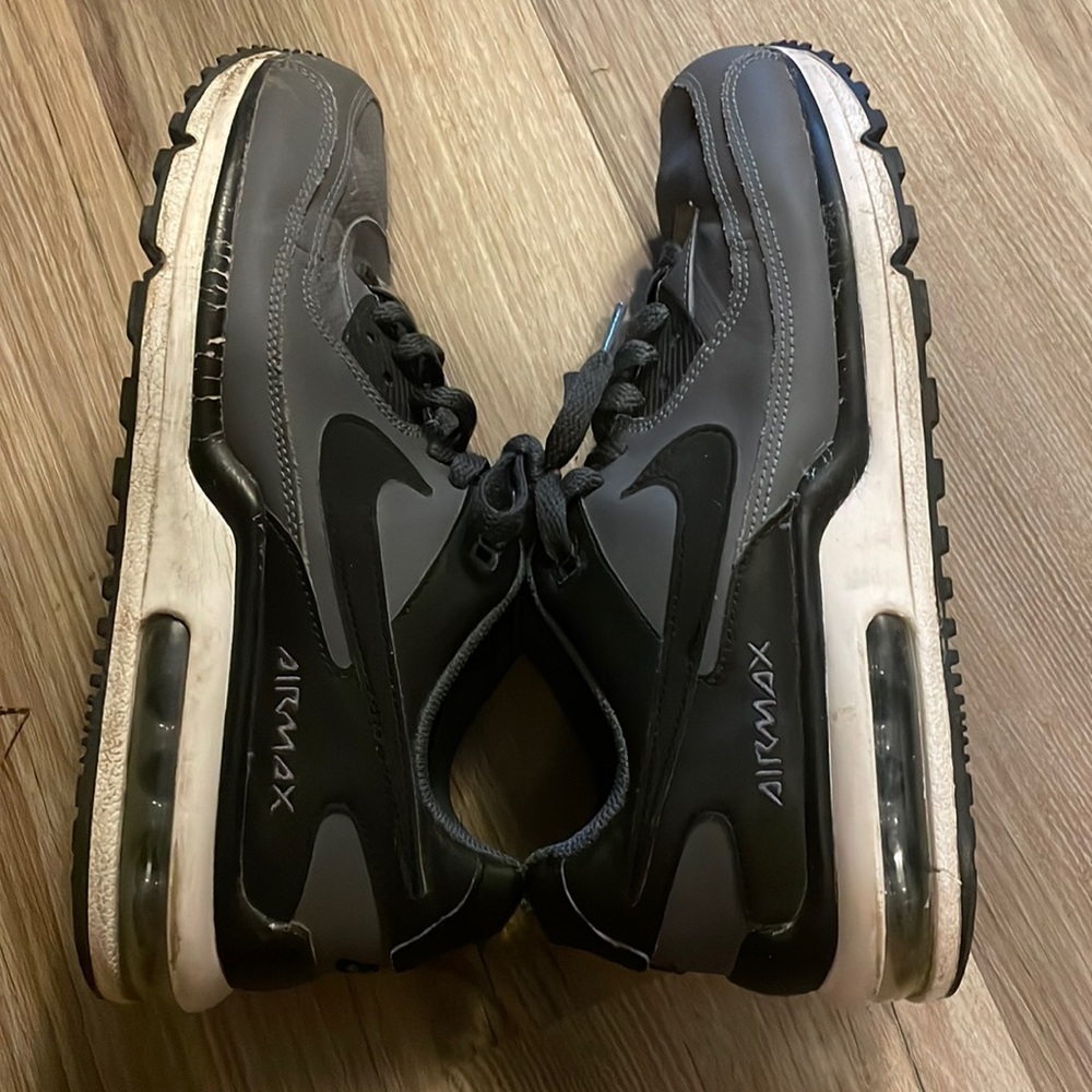 Nike air max